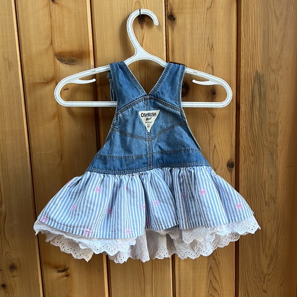 🔥5/$20 OshKosh B’Gosh Denim Overall Dress - Picture 2 of 2